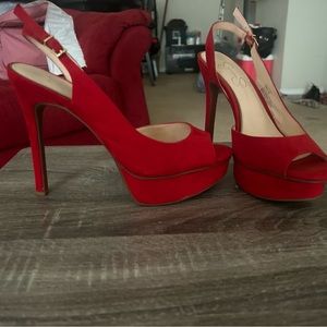 Red Jessica Simpson pumps